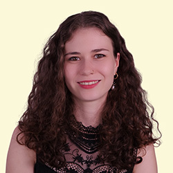 Lucák Laura